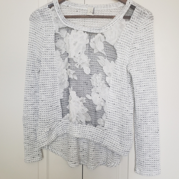 Anthro sweater - Picture 2 of 8